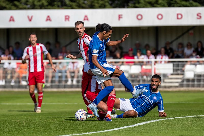 Xét từ góc độ cá cược, các trận đấu của Eastleigh thường có nhiều bàn thắng, đặc biệt là khi họ kiểm soát bóng sớm.